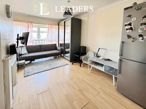 e43a0f09-living 20ro