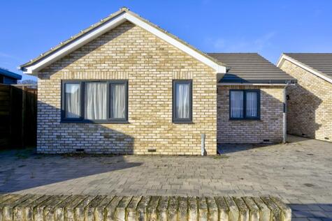 Lancaster Road, Rayleigh