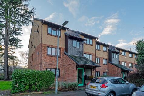 Alders Close, Wanstead