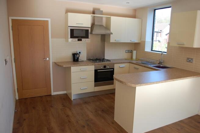 Lounge/Dining/Kitche