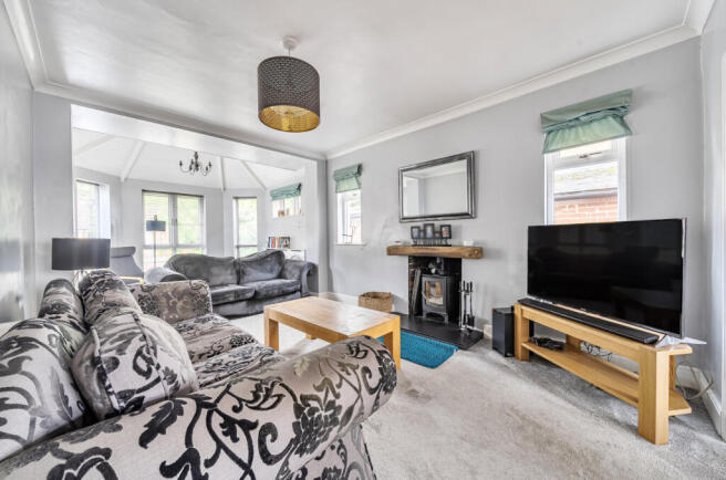 1356281-3-68cc25b...