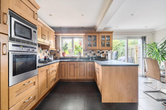 1320614-5-6883890...