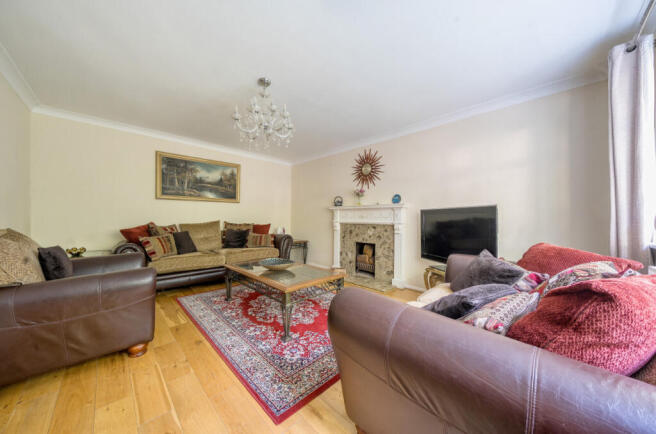 1349302-15-68b9c7...