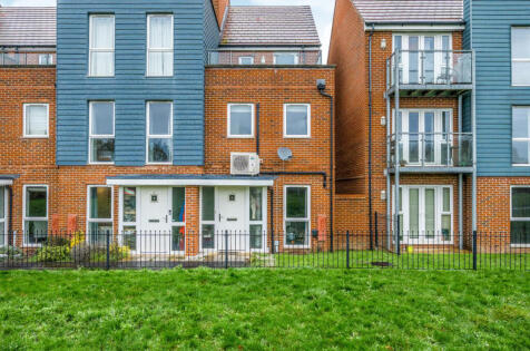 Ambassador Walk, Eastleigh, Hampshire, SO50