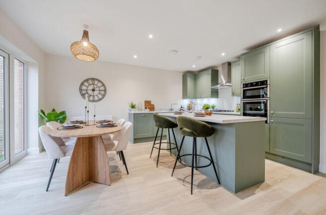 1386419-23-692da6...