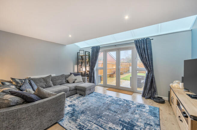 1403780-27-6970c6...