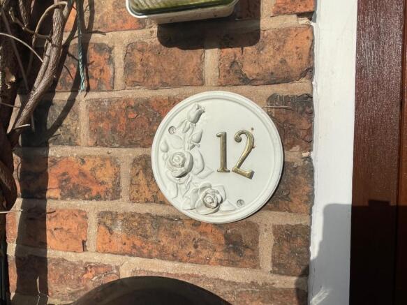 Number plaque