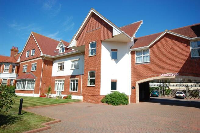 Victoria Court