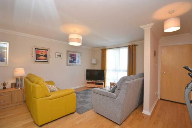 Hallway/Lounge