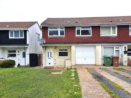 Beverston Way, Plymouth, PL6 7EE