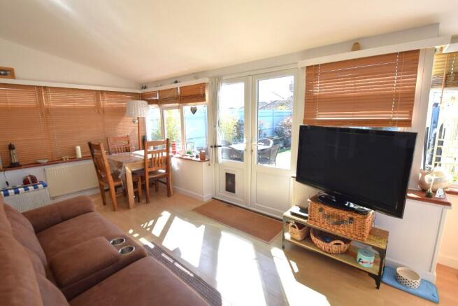 Dining Room (1)