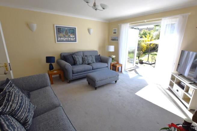 Lounge (2)