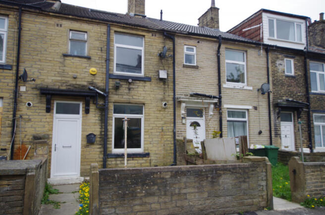 33 Cambridge Street, Bradford, BD7 3BX