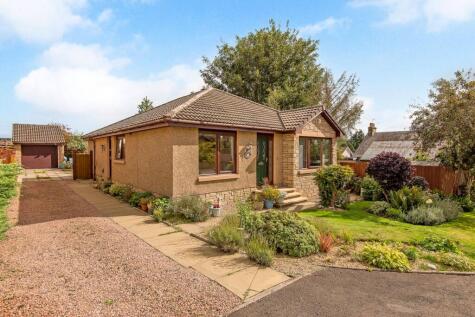 Ashbank Gardens, Springfield, Cupar, KY15