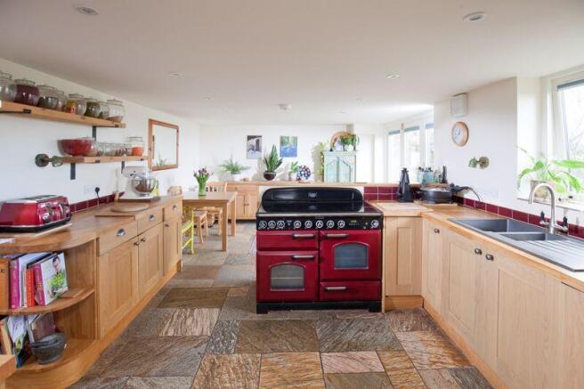 Kitchen / Breakfast Room 