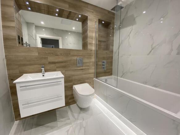 bathroom 122 tech