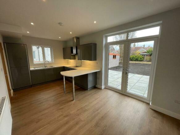 Open plan diner kitchen