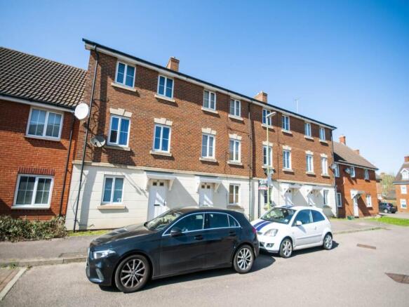 18 Queen Bee Court_0