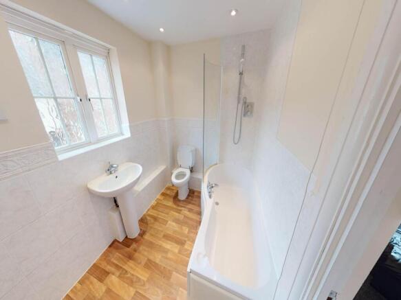 3-Bed-Coach-House-10