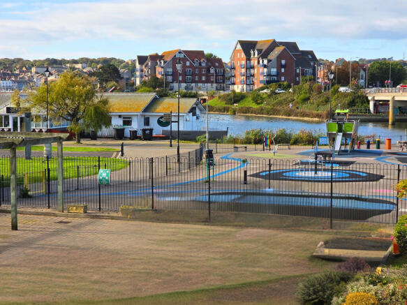 1d6a96b5-4b24-455...