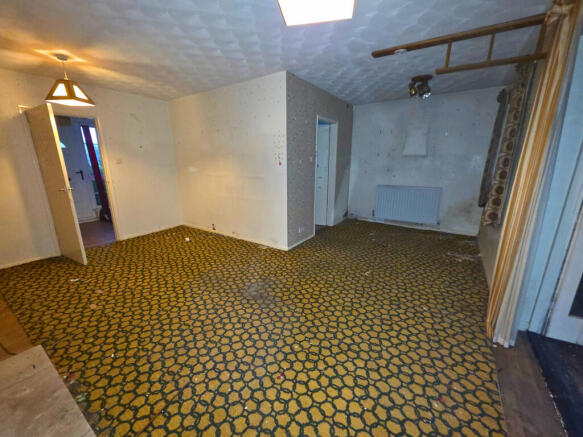 090032ec-41f6-494...