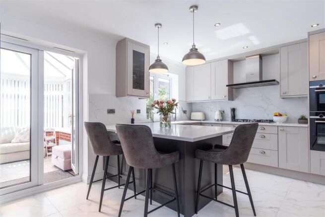 Kitchen/Breakfast