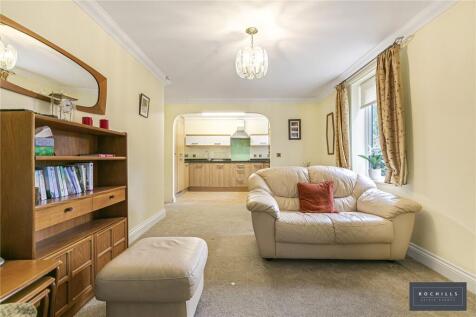 Firs Close, Claygate, Esher, Surrey, KT10