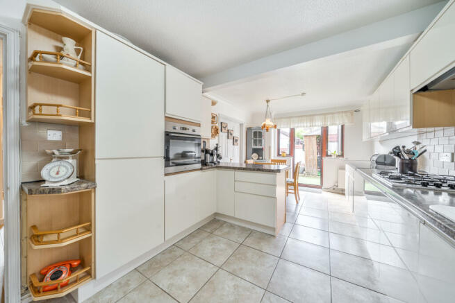 Kitchen / Dining Room