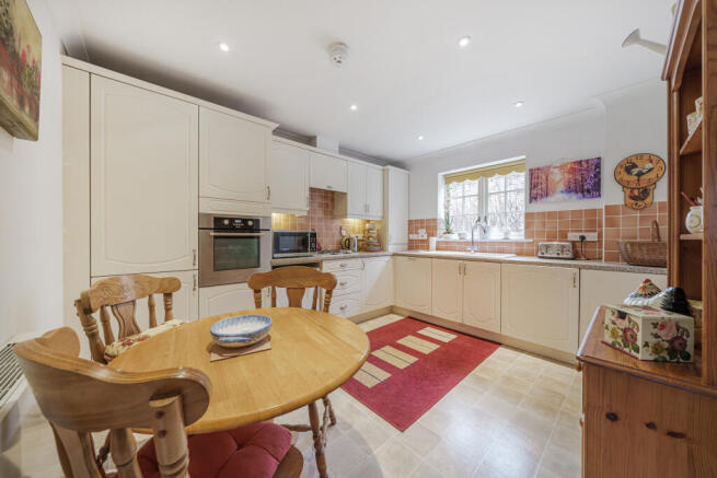 Kitchen / Breakfast Room