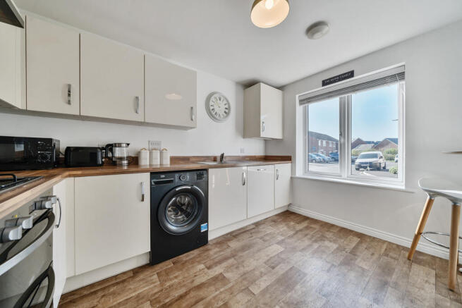 Kitchen / Breakfast Room