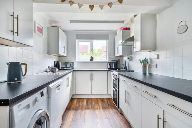 Kitchen / Breakfast Room