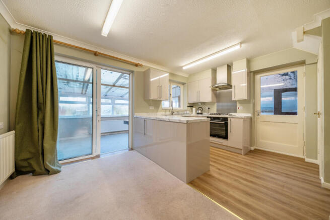 Kitchen / Dining Room