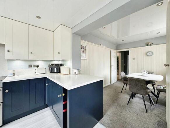 Kitchen/Dining