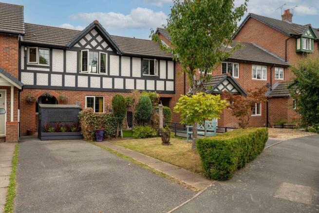 The Holkham, Vica...