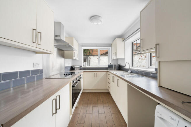 19 West Lorne Str...