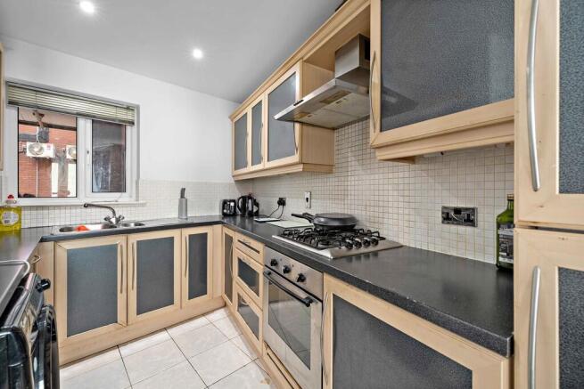 28 Bakers Court, ...