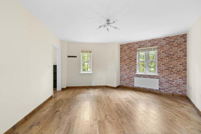 51 Ross Avenue, C...