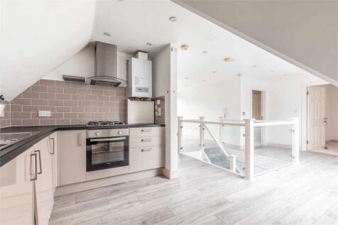 Iver - 2 bedroom flat for sale