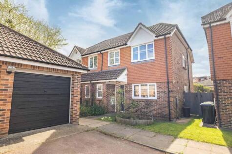 St Margarets Court, St Margarets Close, Iver Heath, SL0