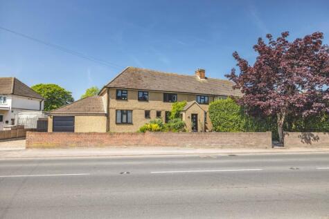 Langley Park Road, Iver, SL0