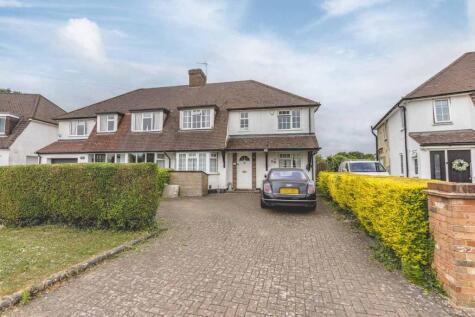 The Parkway, Iver Heath, SL0