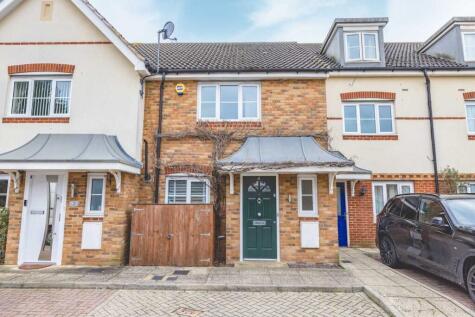 Appleby Close, Uxbridge, UB8
