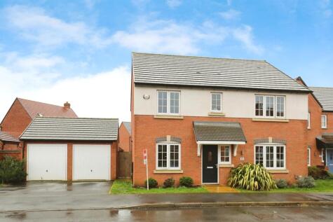 Richard Walker Way, Cawston, Rugby