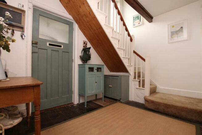 Entrance Hall.JPG