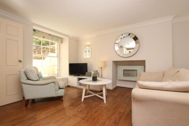 Living Area.JPG