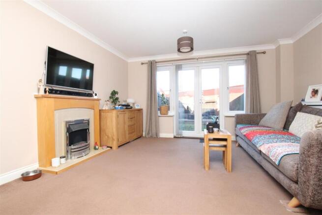 Living Room.JPG