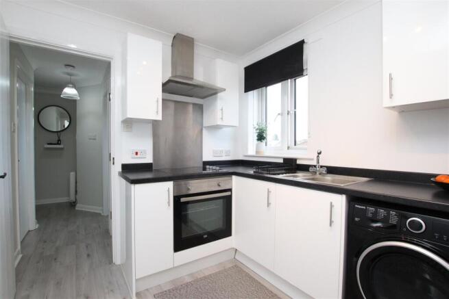 Kitchen..JPG