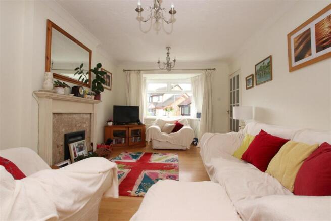 Living Room.JPG
