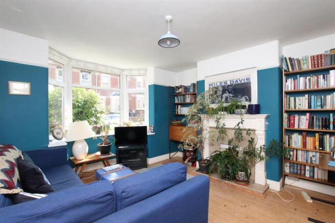 Living Room.JPG
