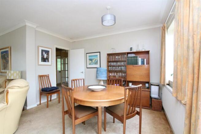 Dining Room.JPG